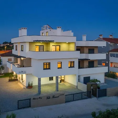 In Mit Privatem Balkon Apartamento *